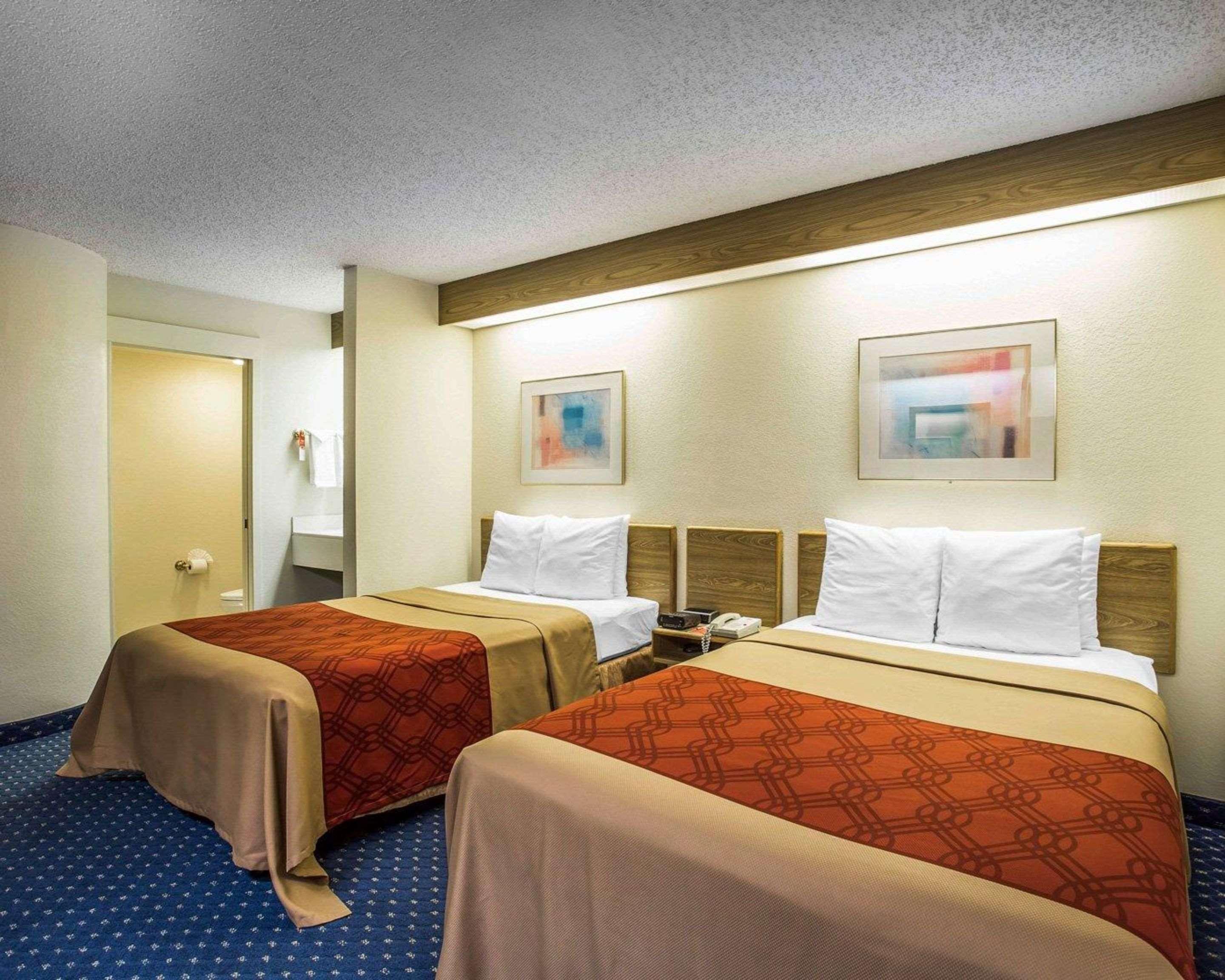 Econo Lodge Denver International Airport Аврора Экстерьер фото