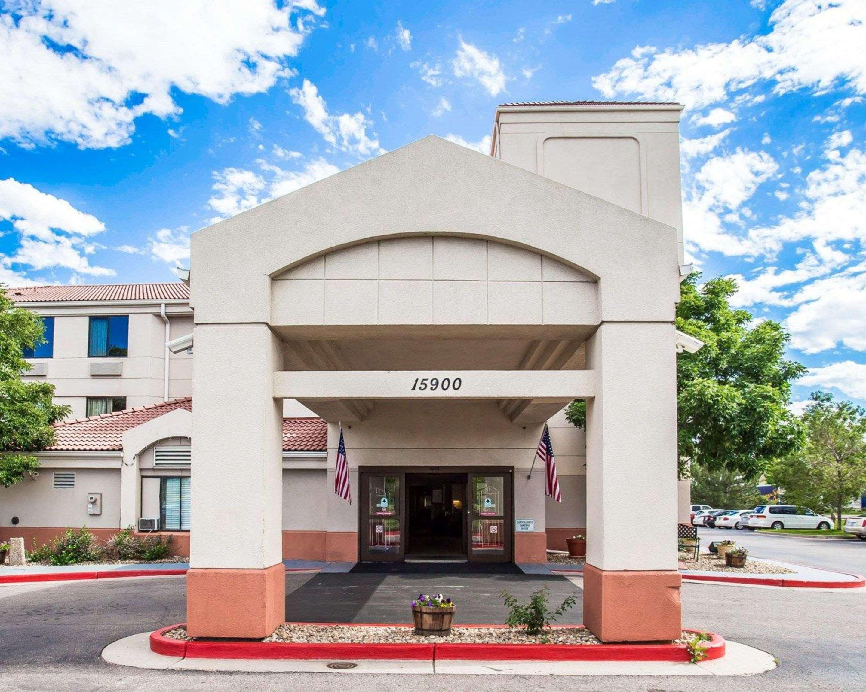 Econo Lodge Denver International Airport Аврора Экстерьер фото