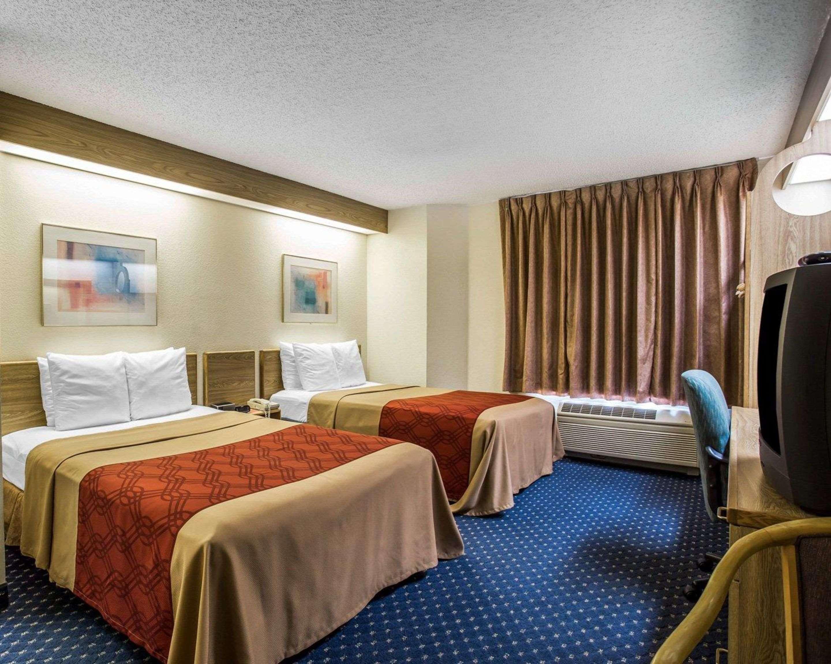 Econo Lodge Denver International Airport Аврора Экстерьер фото