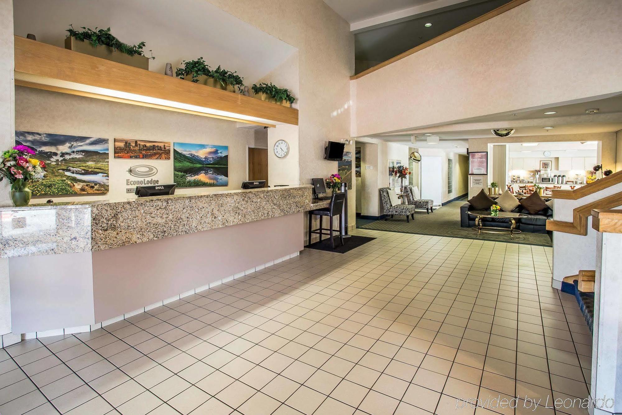 Econo Lodge Denver International Airport Аврора Экстерьер фото